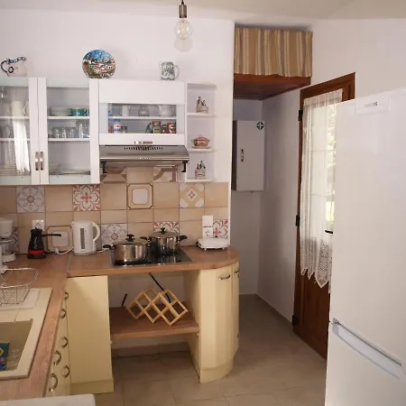 Holiday home Ilioni House